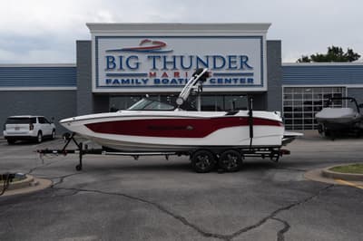 BOATZON | MasterCraft XT24 2023