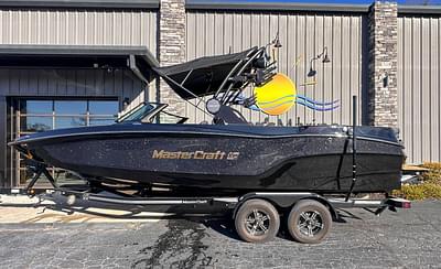BOATZON | MasterCraft XT24 2025 BOATZON | MasterCraft XT24 2025