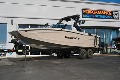 BOATZON | MasterCraft XT24 2025