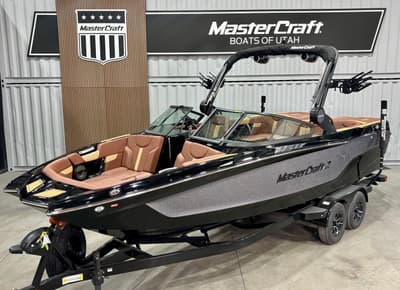 BOATZON | MasterCraft XT24 2025 BOATZON | MasterCraft XT24 2025