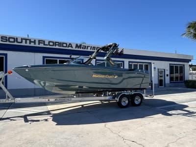 BOATZON | MasterCraft XT24 2026