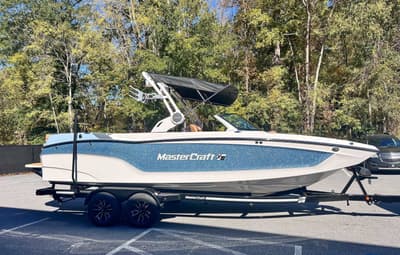 BOATZON | MasterCraft XT24 2026