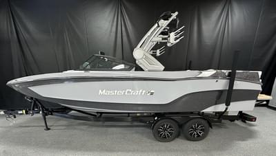 BOATZON | MasterCraft XT24 2026