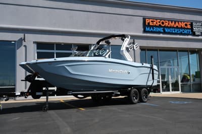 BOATZON | MasterCraft XT24 2026