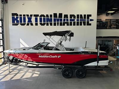 BOATZON | MasterCraft XT25 2019