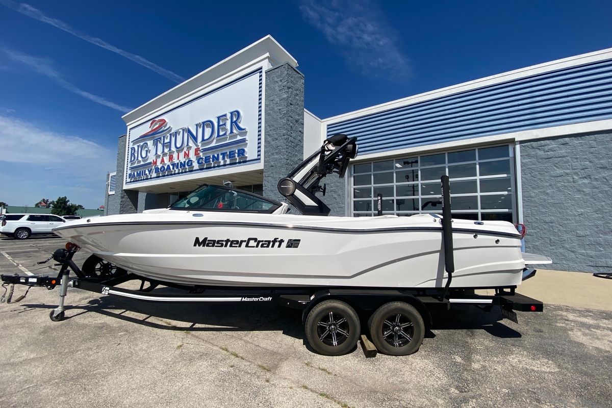 2022 MasterCraft XT25 - Sold Boat