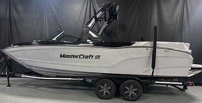 BOATZON | MasterCraft XT25 2024 BOATZON | MasterCraft XT25 2024