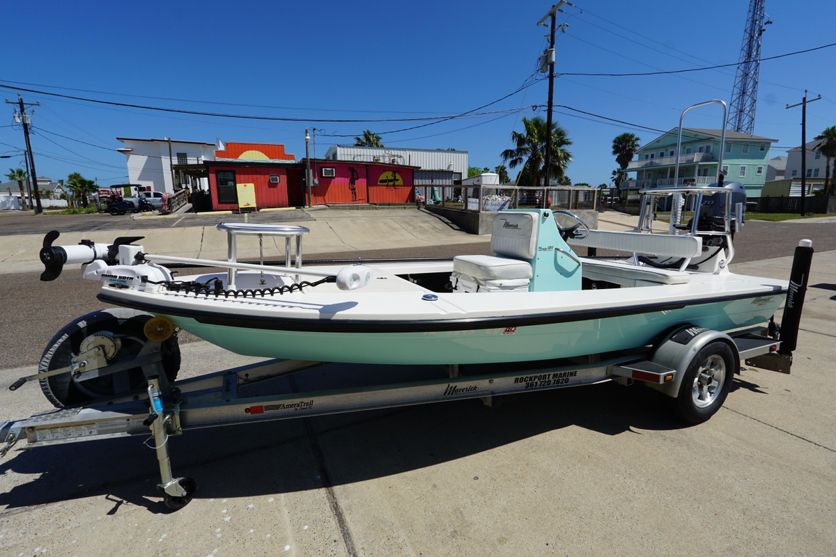 2014 Maverick 17 HPX Tunnel - Sold Boat