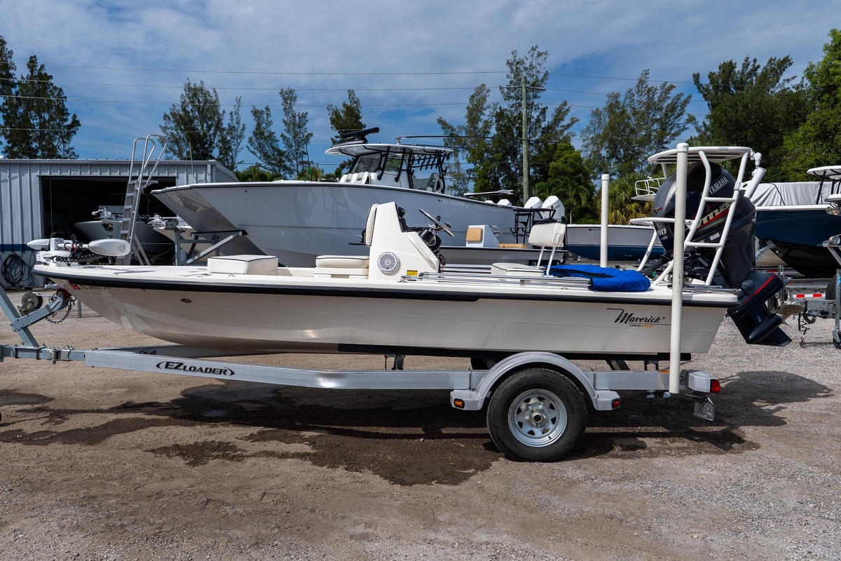 2022 Maverick 17 HPXV - Sold Boat