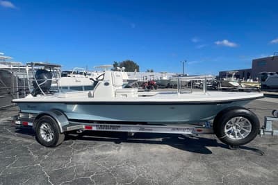 BOATZON | Maverick 17 HPXV 2026