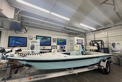 BOATZON | Maverick Mirage 18 HPXV 2020