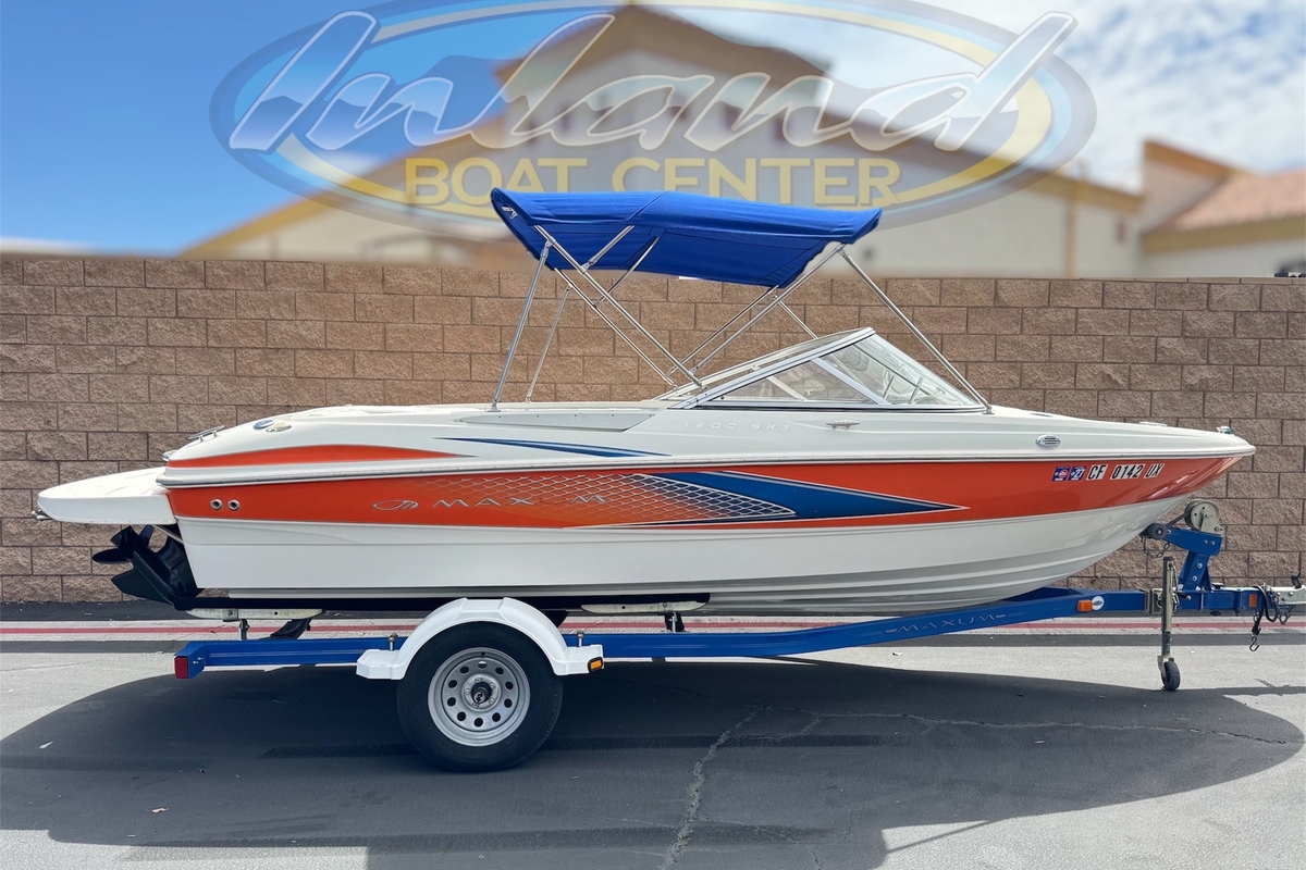 2007 Maxum 1800 SR3 - Sold Boat
