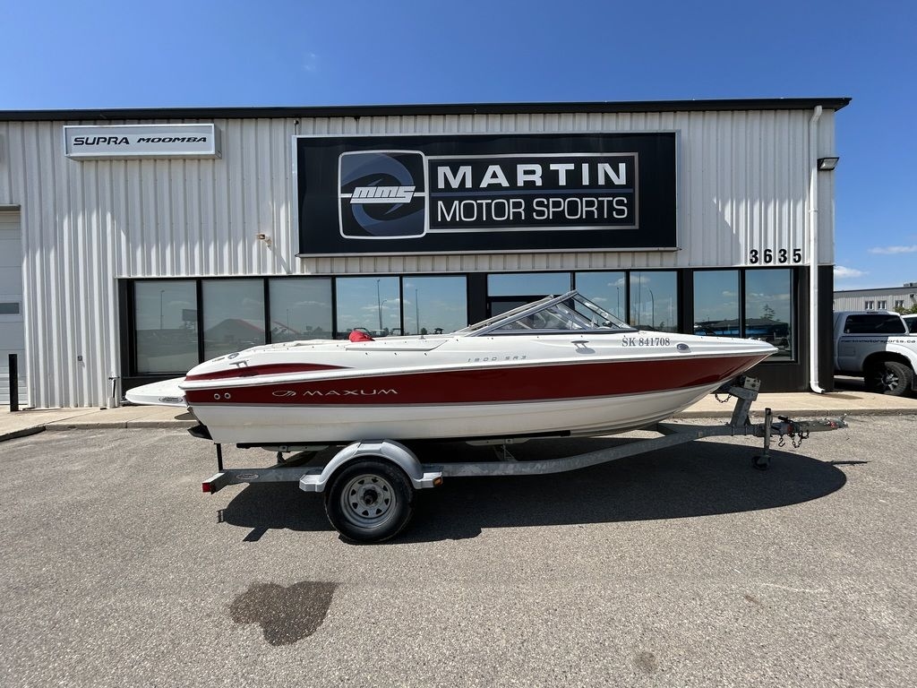 2007 Maxum 1900 SR3 - Sold Boat