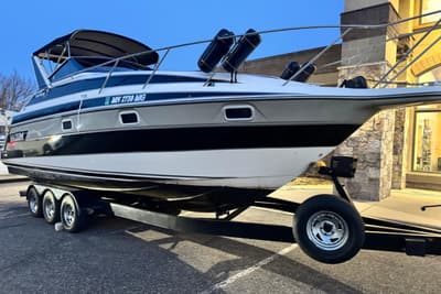 BOATZON | Maxum 2700 SR 1995