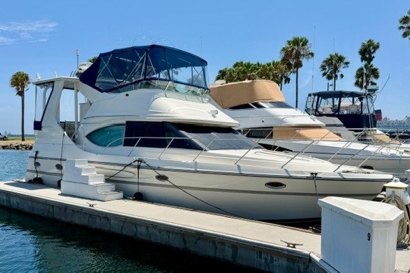 1997 Maxum 4100 SCA - Sold Boat