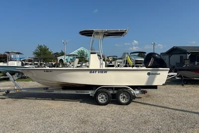 BOATZON | May-Craft 220 Bay 2023