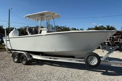 BOATZON | May-Craft 245 Offshore CC 2025 BOATZON | May-Craft 245 Offshore CC 2025