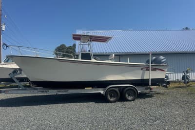 BOATZON | May-Craft 2500 1999