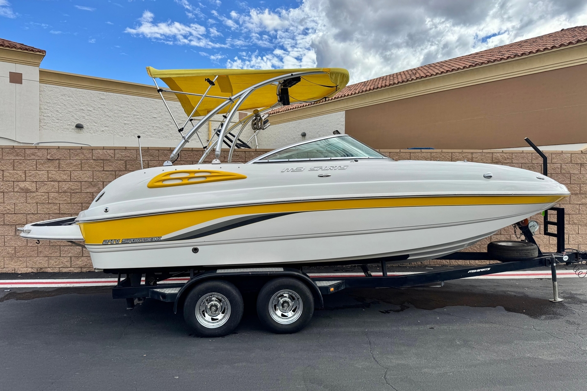 2005 MB 240 V Sportdeck - Sold Boat