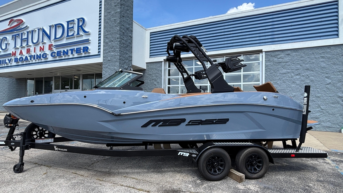 2025 MB B52 23 Alpha - Sold Boat