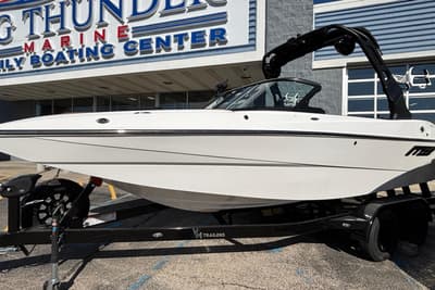 BOATZON | MB F21 Classic 2026