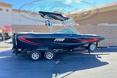 BOATZON | MB F21 Tomcat 2011