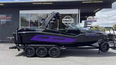 BOATZON | MB Sports B52 23 Alpha 2023