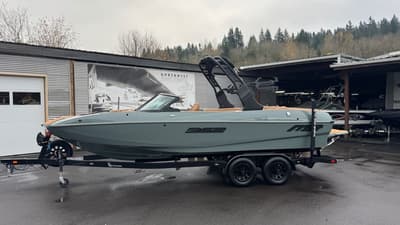 BOATZON | MB Sports B52 23 Classic 2026