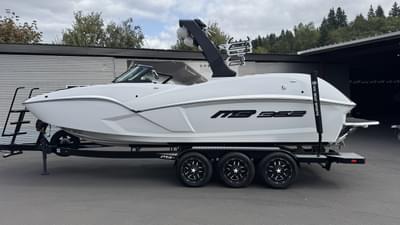 BOATZON | MB Sports B52 25 Alpha 2025