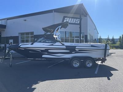 BOATZON | MB Sports B52V23 2006