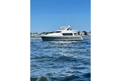 BOATZON | McKinna 57 Pilothouse 2002