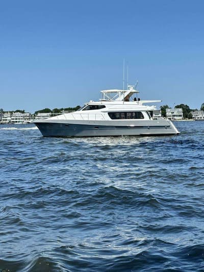 BOATZON | McKinna 57 Pilothouse 2002