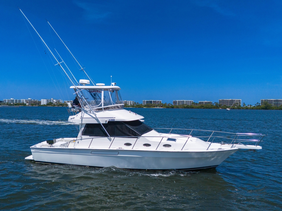 2001 Mediterranean 38 Convertible - Sold Boat