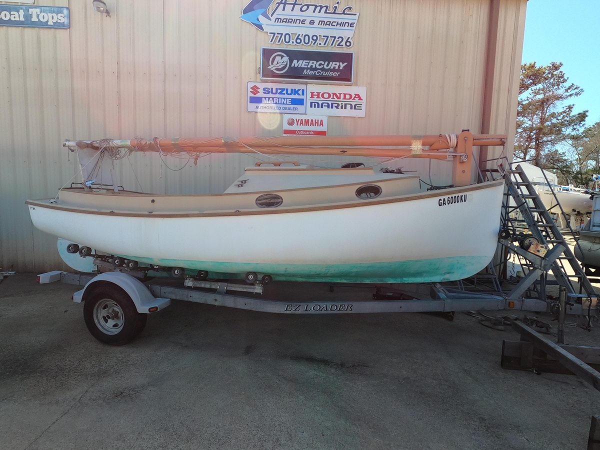 1992 Menger Menger Cat 19 - Sold Boat