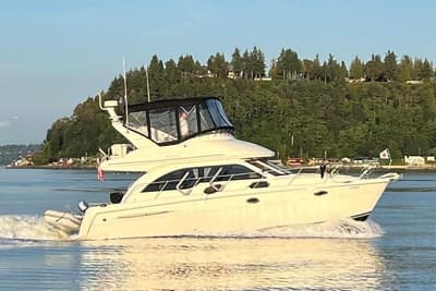 BOATZON | Meridian 341 Sedan 2003
