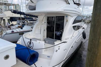 BOATZON | Meridian 341 Sedan 2008