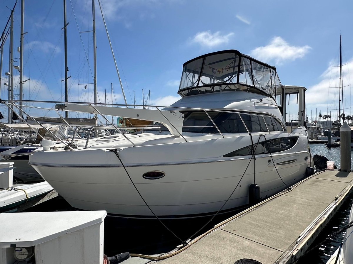 2006 Meridian 368 - Sold Boat