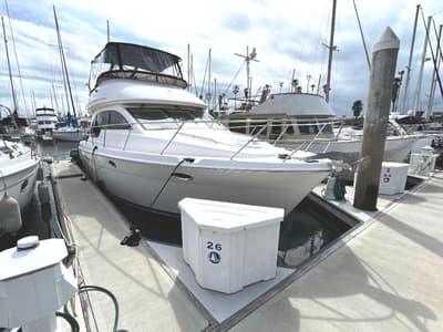 BOATZON | Meridian 381 Sedan 2003