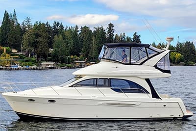 BOATZON | Meridian 381 Sedan 2004