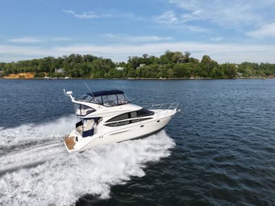 BOATZON | Meridian 391 Sedan 2008
