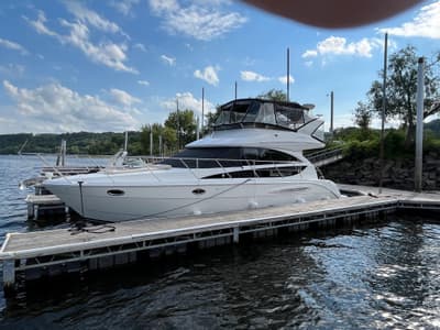 BOATZON | Meridian 391 Sedan 2010