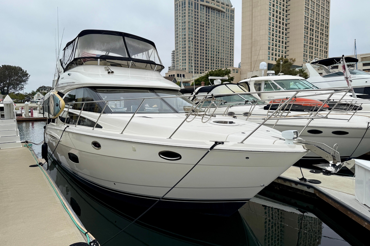2014 Meridian 391 Sedan - Sold Boat