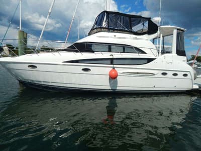 BOATZON | Meridian 408 Motor Yacht 2005