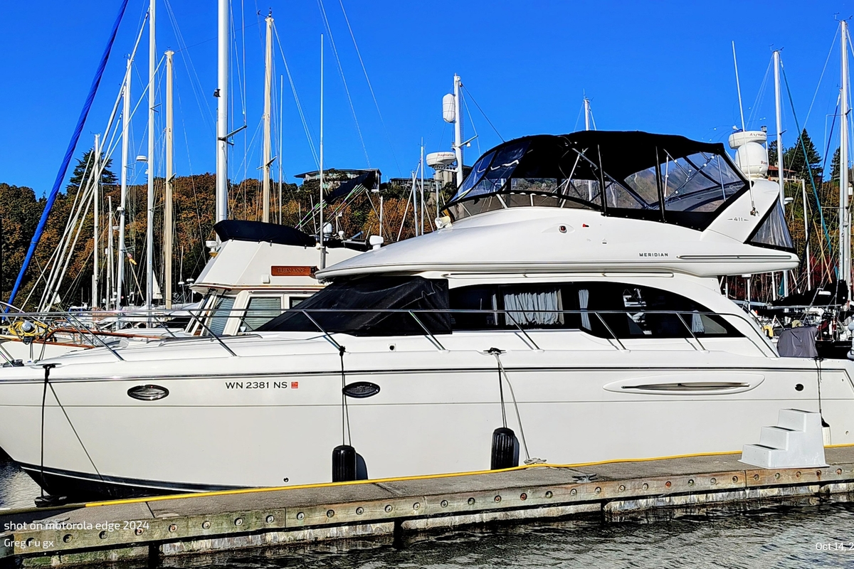 2006 Meridian 411 Sedan - Sold Boat