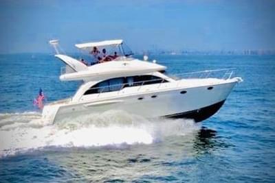BOATZON | Meridian 411 Sedan Bridge 2004