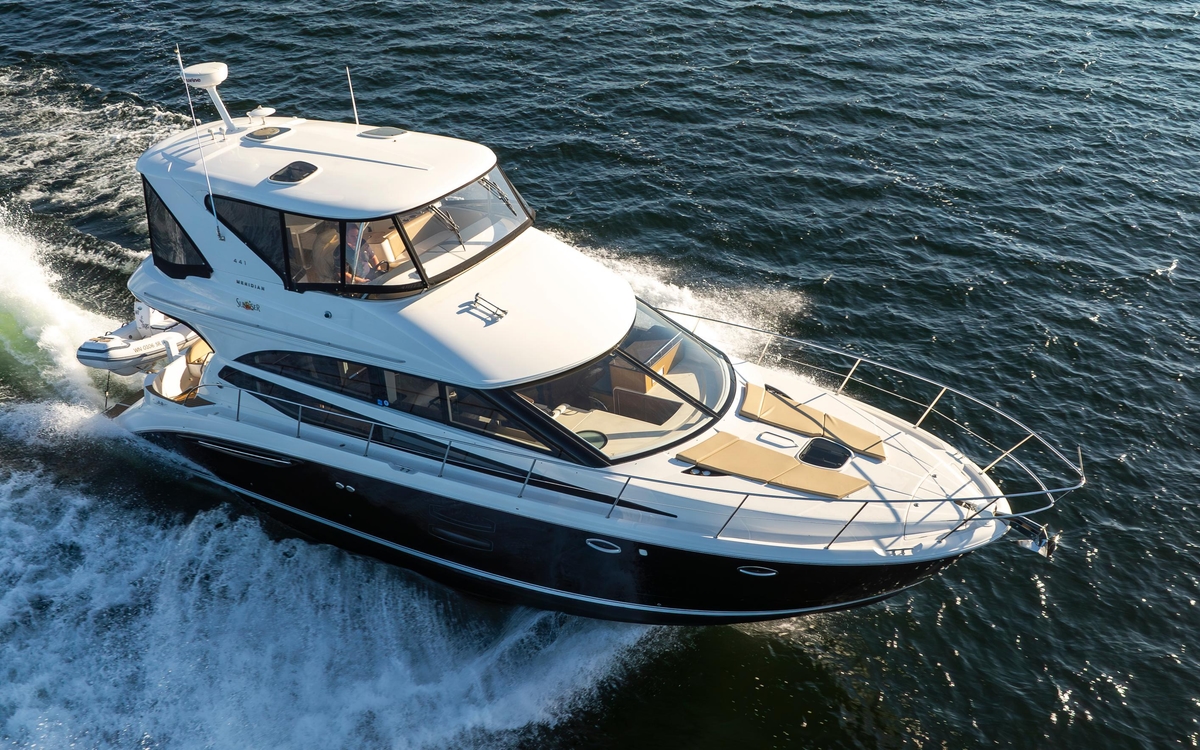 2015 Meridian 441 Sedan - Sold Boat