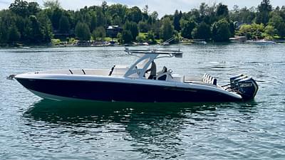 BOATZON | Midnight Express 37 Open 2022