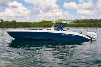 BOATZON | Midnight Express 43 Open 2018