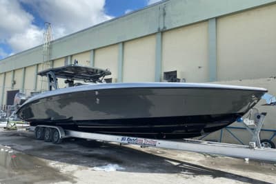 BOATZON | Midnight Express 43 Open 2020 BOATZON | Midnight Express 43 Open 2020