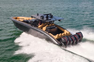 BOATZON | Midnight Express 43 Solstice 2022